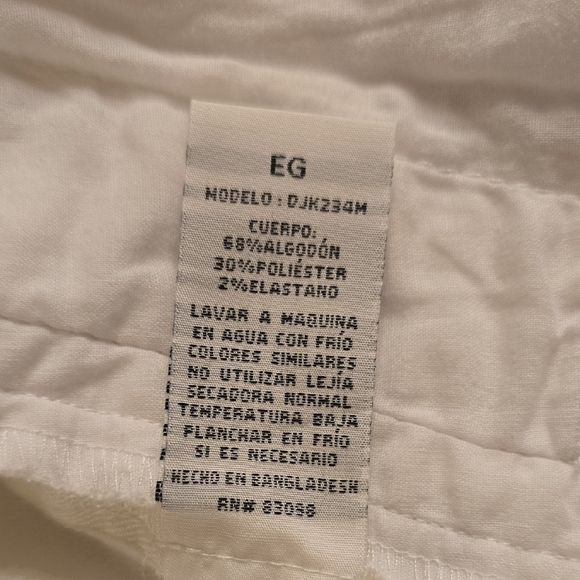 Calvin Klein Women's White Jean Jacket EUC - Picture 11 of 15